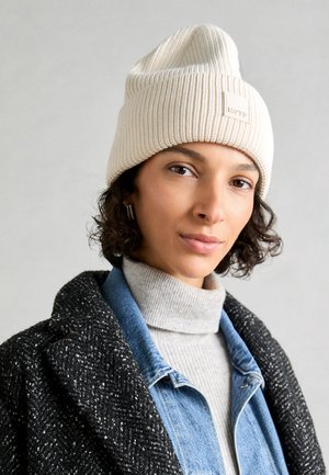 Berretto - white blush