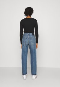 Levi's® Made & Crafted THE COLUMN - Calças de ganga de perna direita - coastal blue