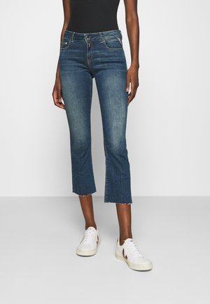 FAABY FLARE CROP PANTS - Slim fit jeans - medium blue