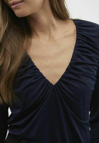 Vero Moda Maglietta a manica lunga - navy blazer