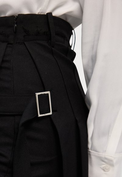 ROKH MIDI PLEATED SKIRT TROUSERS - Kalhoty - black
