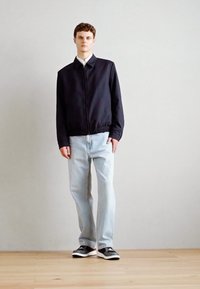 Thumbnail Image 2