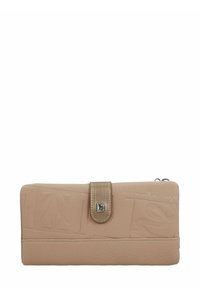 Cartera de cuero beige claro con un acabado texturizado, cierre de botón y compartimento con cremallera. Presenta detalles de logotipo en relieve y acentos de costura.