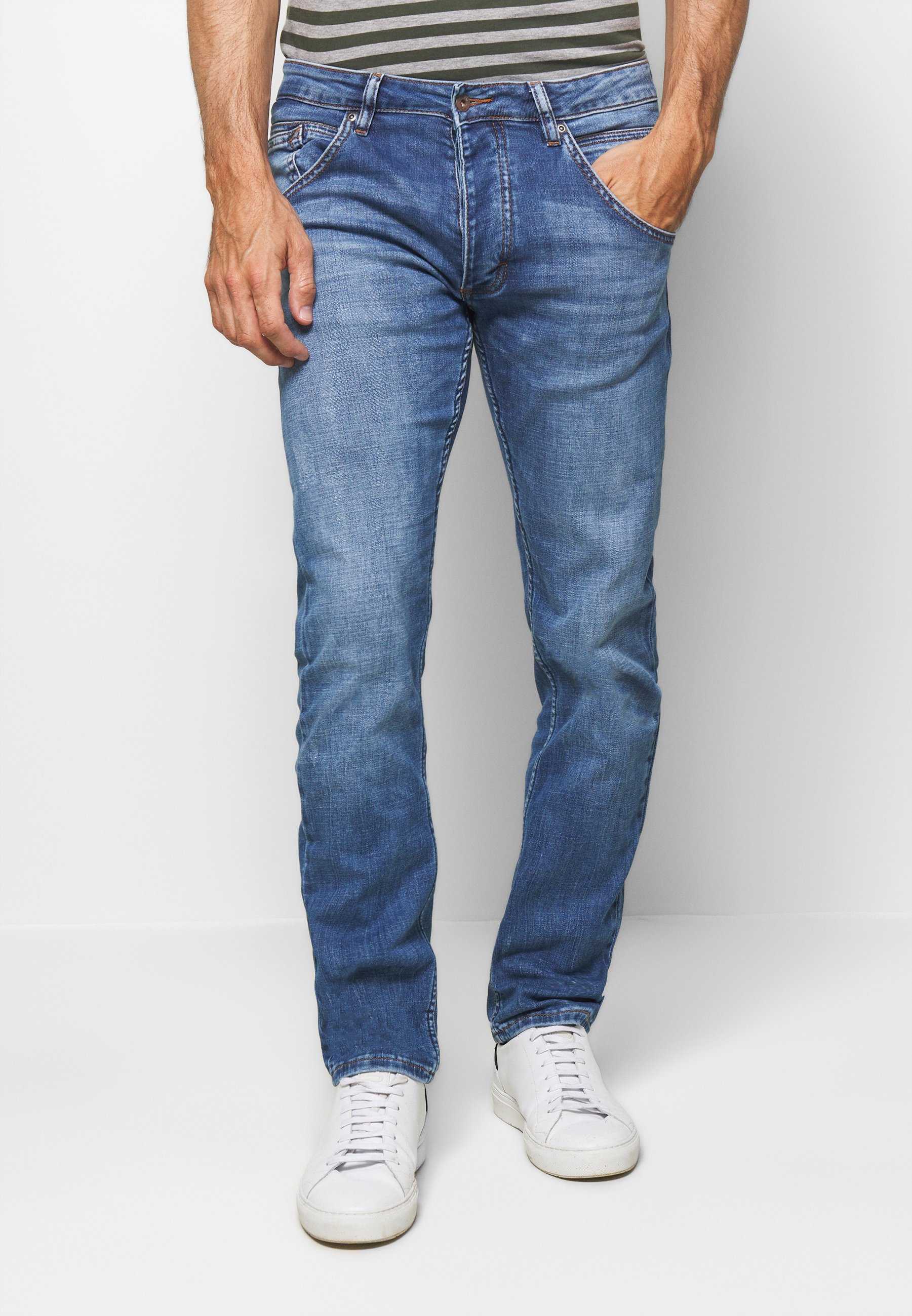 mustang jeans michigan tapered