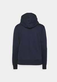 Sudadera azul marino con bolsillo tipo canguro, puños y dobladillo acanalados, y capucha con cordón, fabricada en suave tela de mezcla de algodón.