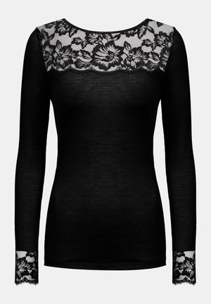 Zwarte langekleurige top met ribbelstructuur en bloemenkant accenten bij de halslijn en manchetten. Stevige stofontwerp, aansluitende silhouet.