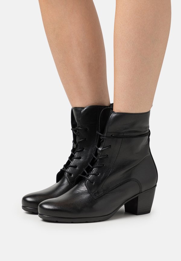 Stiefelette - schwarz