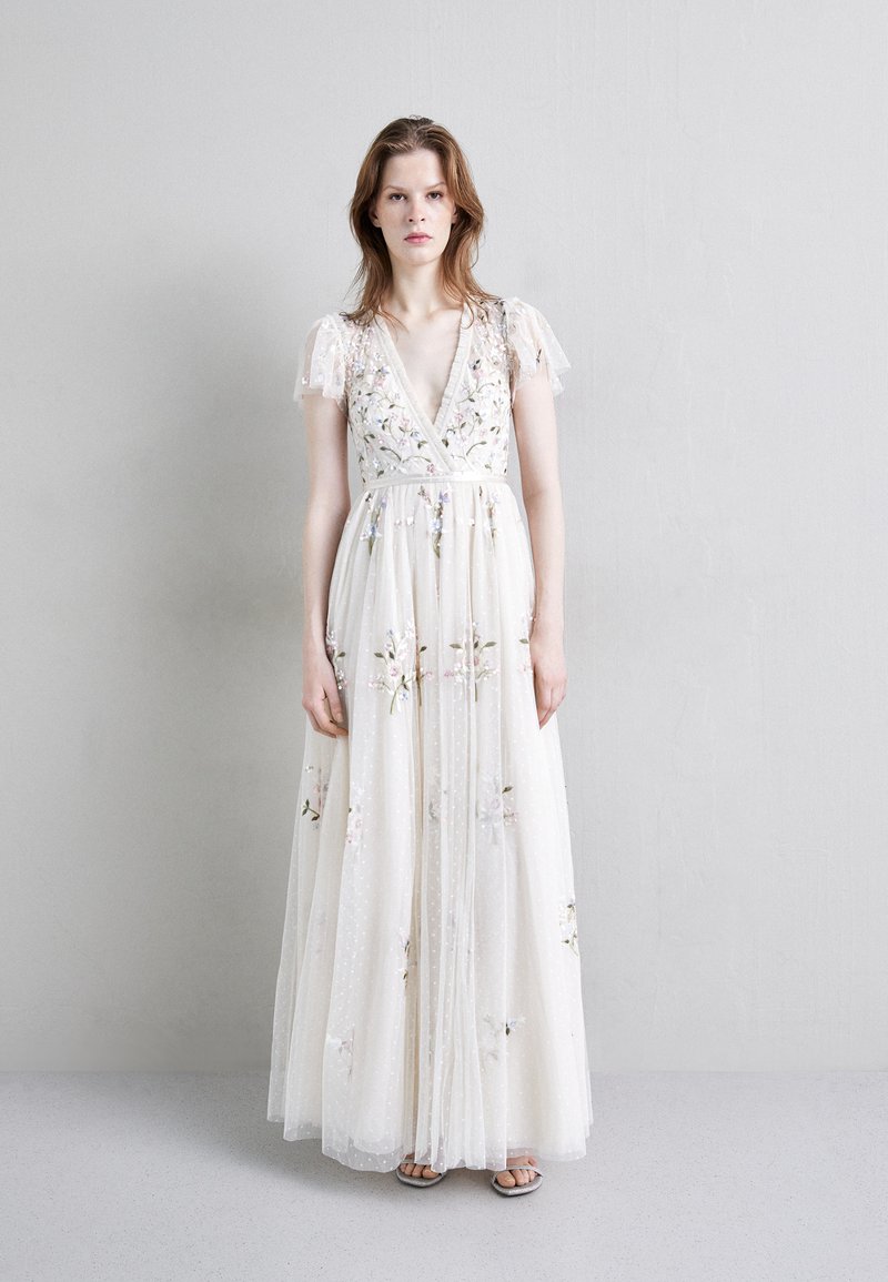 Needle & Thread - PETUNIA CAP SLEEVE GOWN - Pidulikud riided - cream, Suurenda