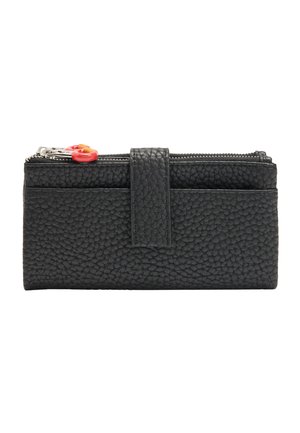 Czarny skórzany portfel o teksturowanej powierzchni, z zamknięciem na zamek błyskawiczny, centralnym paskiem i kolorowym uchwytem suwaka.