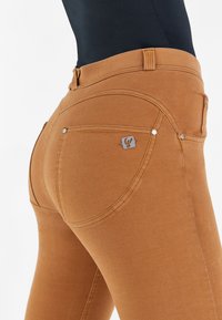 Freddy Pantaloni - marrone