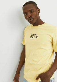 Jack & Jones O-NECK - Marškinėliai su spaudiniu - italian straw