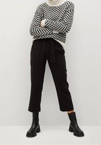 Mango Strickpullover - black