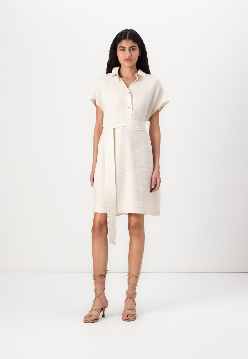 Selected Femme - SLFLISA SHORT DRESS - Marškininė suknelė - birch, Padidinti