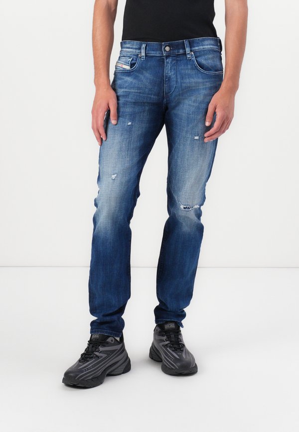 STRUKT - Straight leg jeans - 01