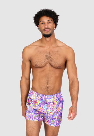 Badeshorts mit lebhaftem lila Blumenmuster und Schmetterlingen, gefertigt aus leichtem Stoff. Elastischer Taillenbund für Komfort und perfekten Sitz.