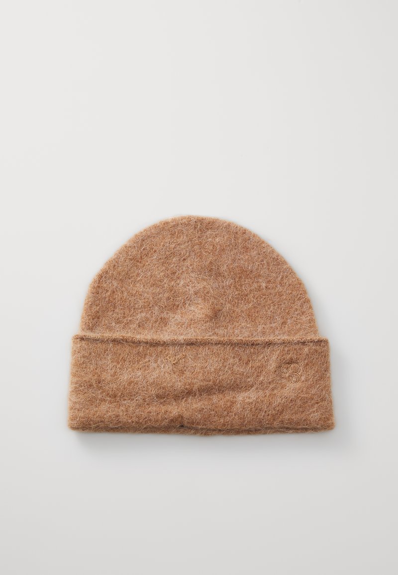 Filippa K FLUFFY HAT - Cepure - dark beige