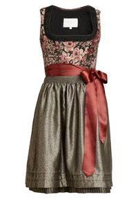 Bodice met bloemmotief in zwart, met een rozen- en groen ontwerp; metalen gestructureerde zilveren rok; rode satijnen lintaccent bij de taille.