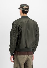 Alpha Industries Giubbotto Bomber - black olive