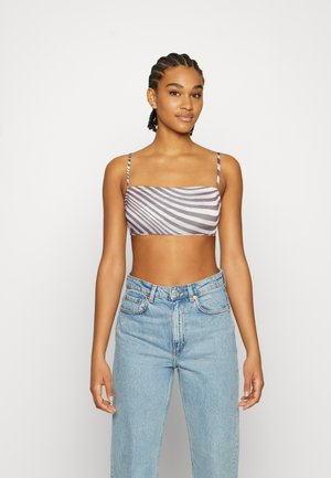 CARLI BYBEL SLINKY COWL NECK CROP SWIRL - Top - brown