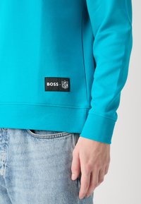 BOSS WATT NFL - Camisola - light blue