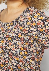 ONLY Carmakoma Blus - dark blue