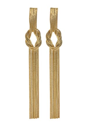Długie kolczyki z chwostami z pozłacanego łańcuszka, z wieloma splotami skręconymi w supeł na górze i zwisającymi prosto w dół.