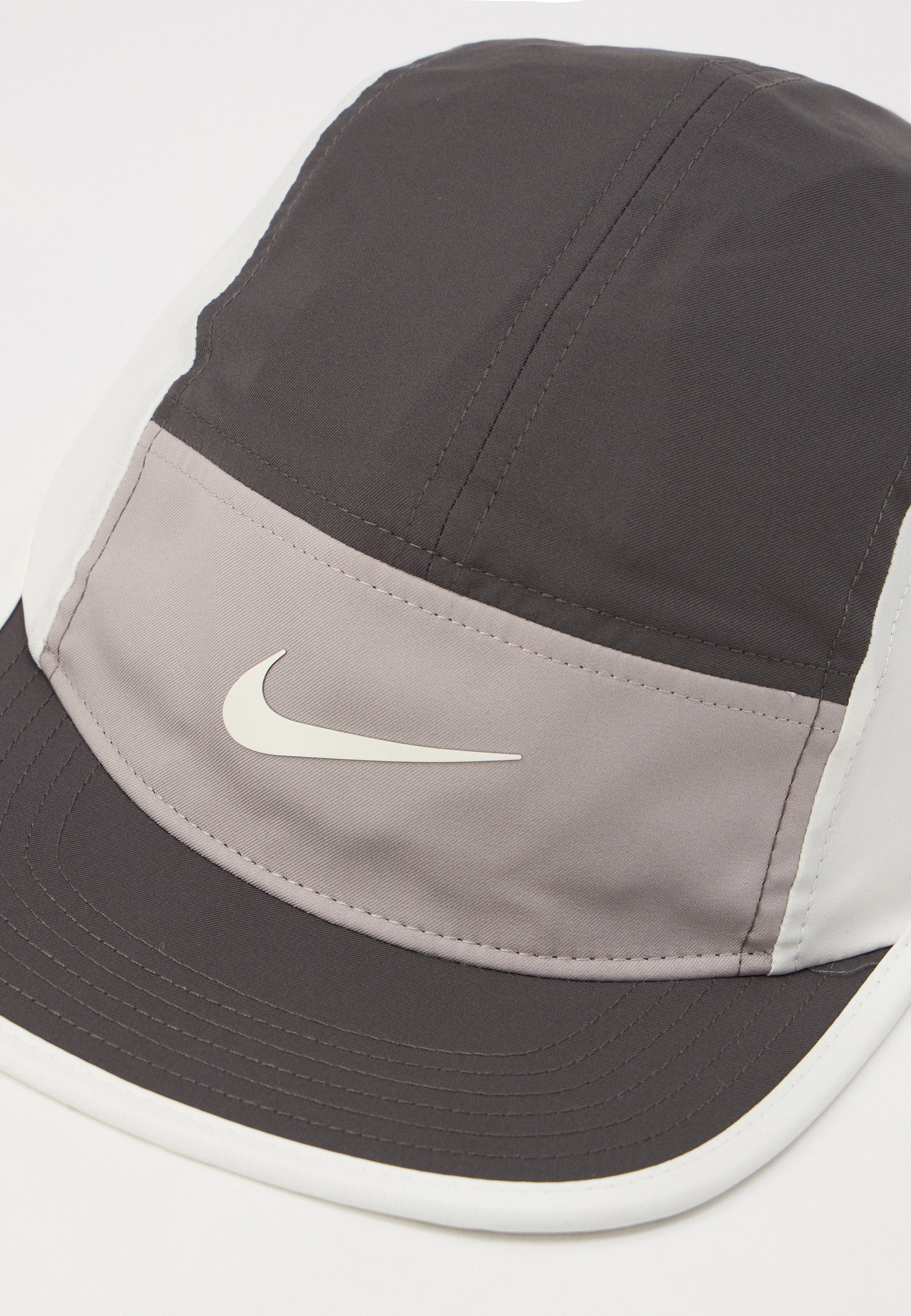 gray and white nike hat