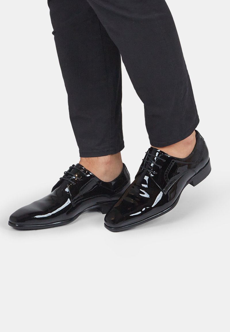 Scarpe Derby Uomo LLOYD Lapaz In Pelle Nera | Suola In Gomma, Chiusura Stringata, Punta A Quadri | Eleganti E Comode, Con Soletta Rimovibile, Taglia 42 EU - 2