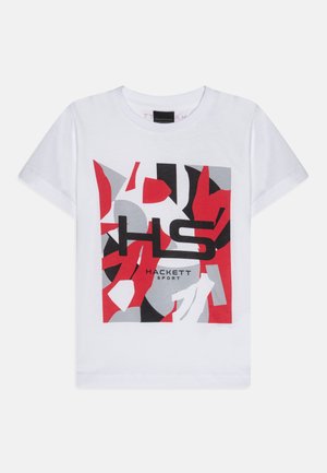 T-shirt de algodão branco com uma estampa abstrata colorida em vermelho, preto e cinza. Inclui o texto "HACKETT SPORT" e o logótipo ao centro.