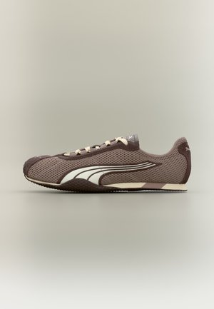 Puma H STREET UNISEX - Αθλητικά παπούτσια - sandstone/chocolate brown