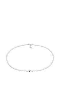 Perlenkette aus weißen Perlen mit einem silbernen Verschluss, die gleichmäßig verteilte kleine Perlen und ein einzelnes rundes metallisches Element aufweist.