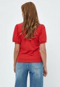 Minus MIJOHANNA TEE - Pamata T-krekls - lava red
