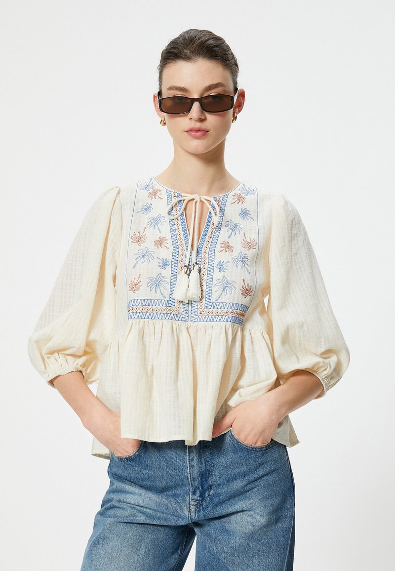 Koton EMBROIDERED - Bluse - off white
