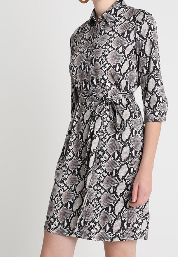 Dorothy Perkins Blusenkleid - black
