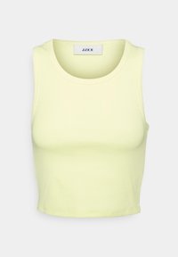 Ljust gult räfflat crop top med rund halsringning och breda axelband. Har en etikett med "JJXX" på insidan. Slät textur.