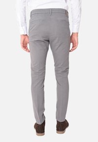Ciabalù Chino - grigio