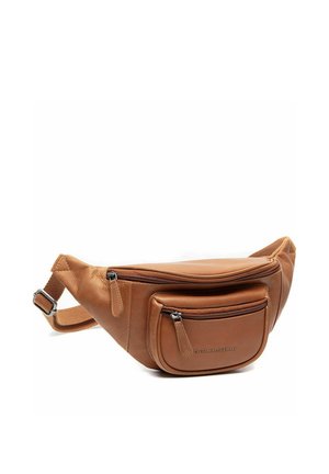 Riñonera de cuero marrón con dos compartimentos con cremallera y correa de tela ajustable, con la marca "The Chesterfield Brand".