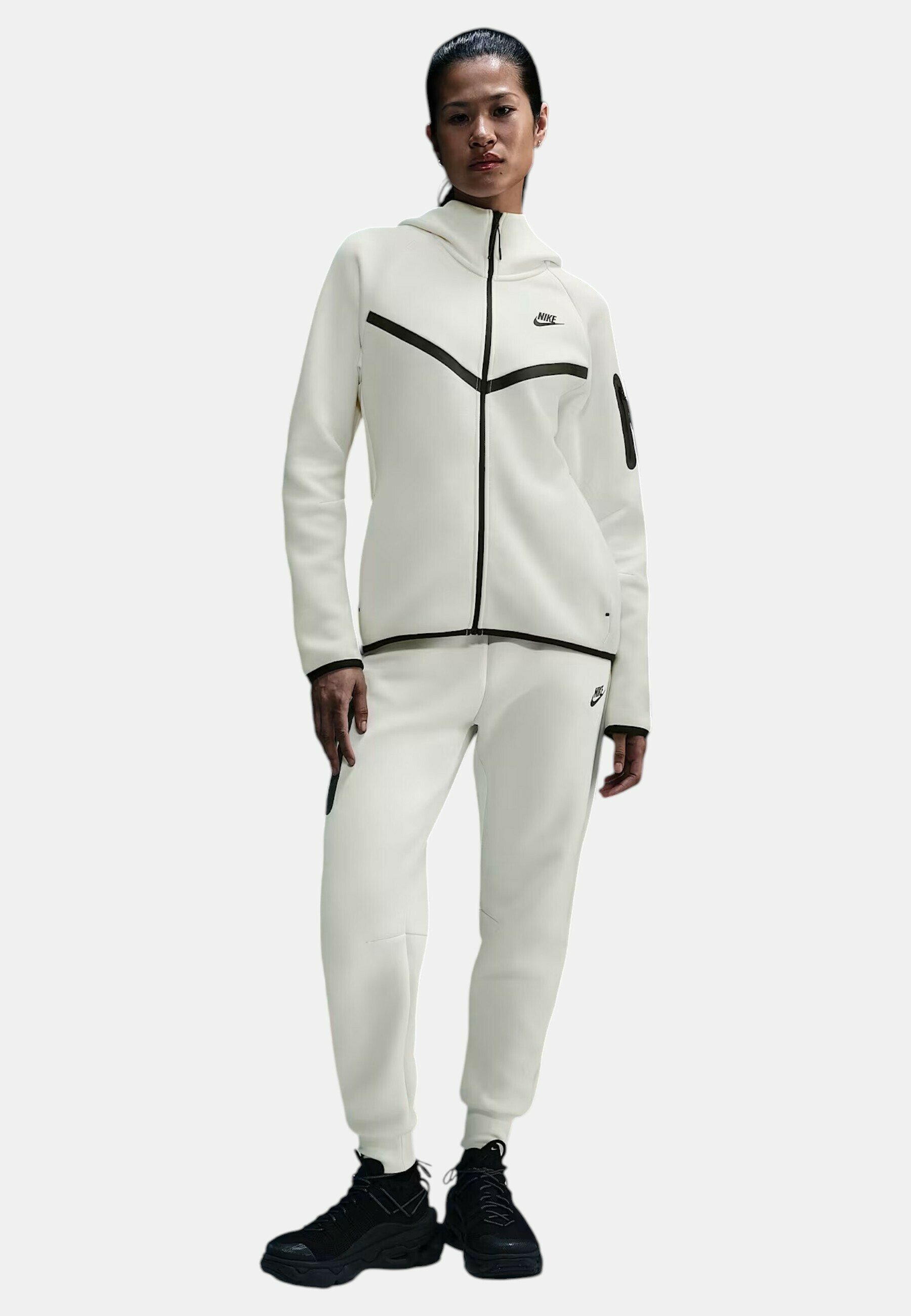 nike tech fleece off white