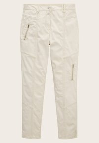 Pantalon beige ajusté avec poches zippées à l'avant, passants de ceinture, fermeture à double bouton et détails de panneaux cousus sur les jambes.