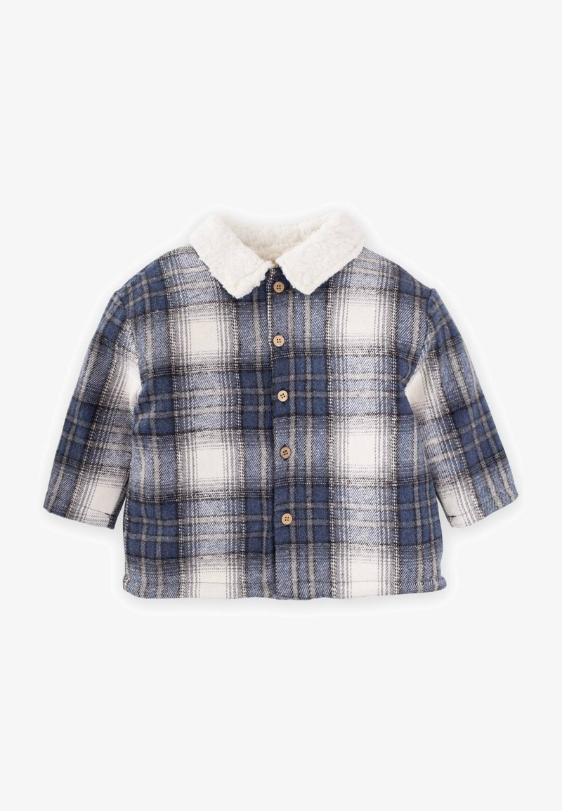 Karirana srajca jakna v modri, beli in sivi barvi z mehkimi belimi ovratniki. Ima lesene gumbe in kratke rokave. Teksturen, topel material.