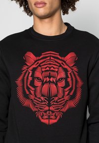 Antony Morato REGULAR FIT WITH INJIEC - Camisola - black