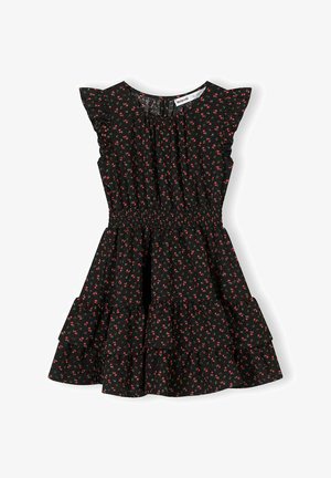 Robe noire courte avec petit imprimé floral rouge, manches courtes volantées, taille élastique et jupe évasée à plusieurs couches.