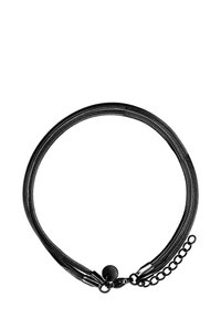 Bracciale a doppio filo nero realizzato in rete metallica flessibile, con chiusura tonda e catena di estensione per una vestibilità regolabile.