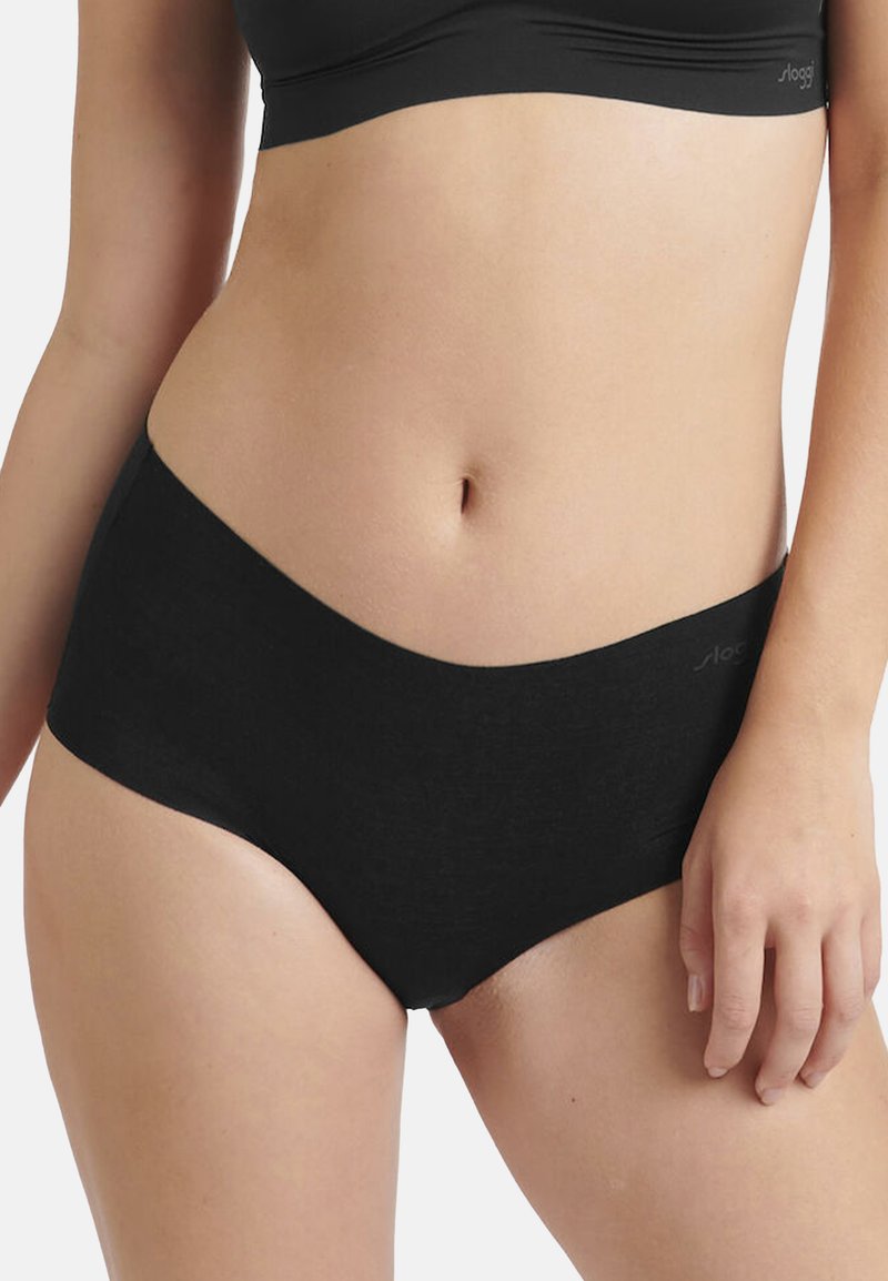Zwarte full-coverage panties van zachte, rekbare stof. Heeft een gladde tailleband en een minimalistisch ontwerp zonder zichtbare naden.