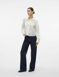 Vero Moda VMAYA  - Blusa - snow white