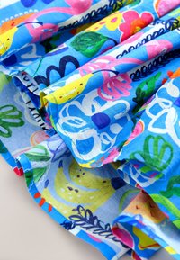 Next REGULAR FIT - BOW STRAPPY SUMMER - Vardagsklänning - blue tropical