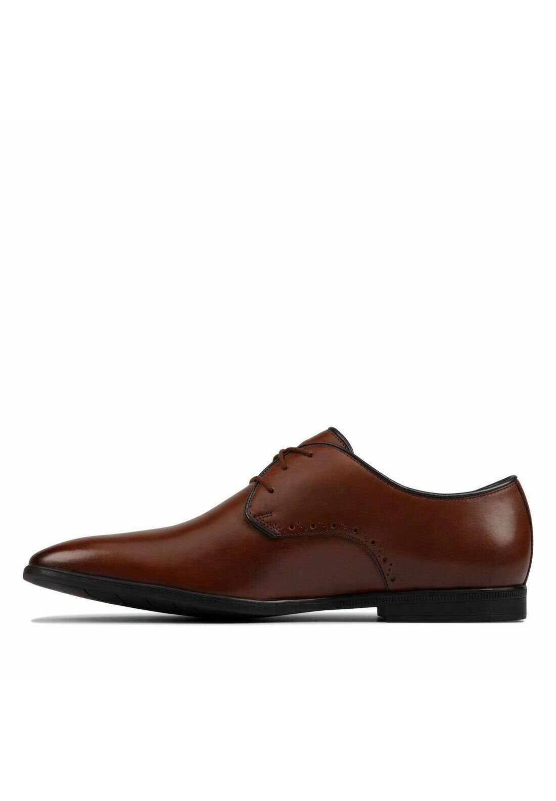 chaussure homme clarks promos