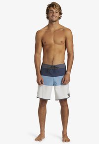 Quiksilver Plavecké šortky - ktp