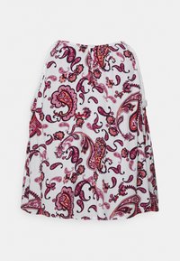 Saia branca com um padrão paisley multicolorido em tons de rosa, roxo e laranja. Detalhe de cordão na lateral. Tecido leve e fluido.