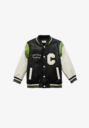 Zwart leren varsity jack met groene en witte leren mouwen. Bevat borduring van "Champus Academy" en een groene letter "C" patch. Gestreepte geribbelde manchetten.